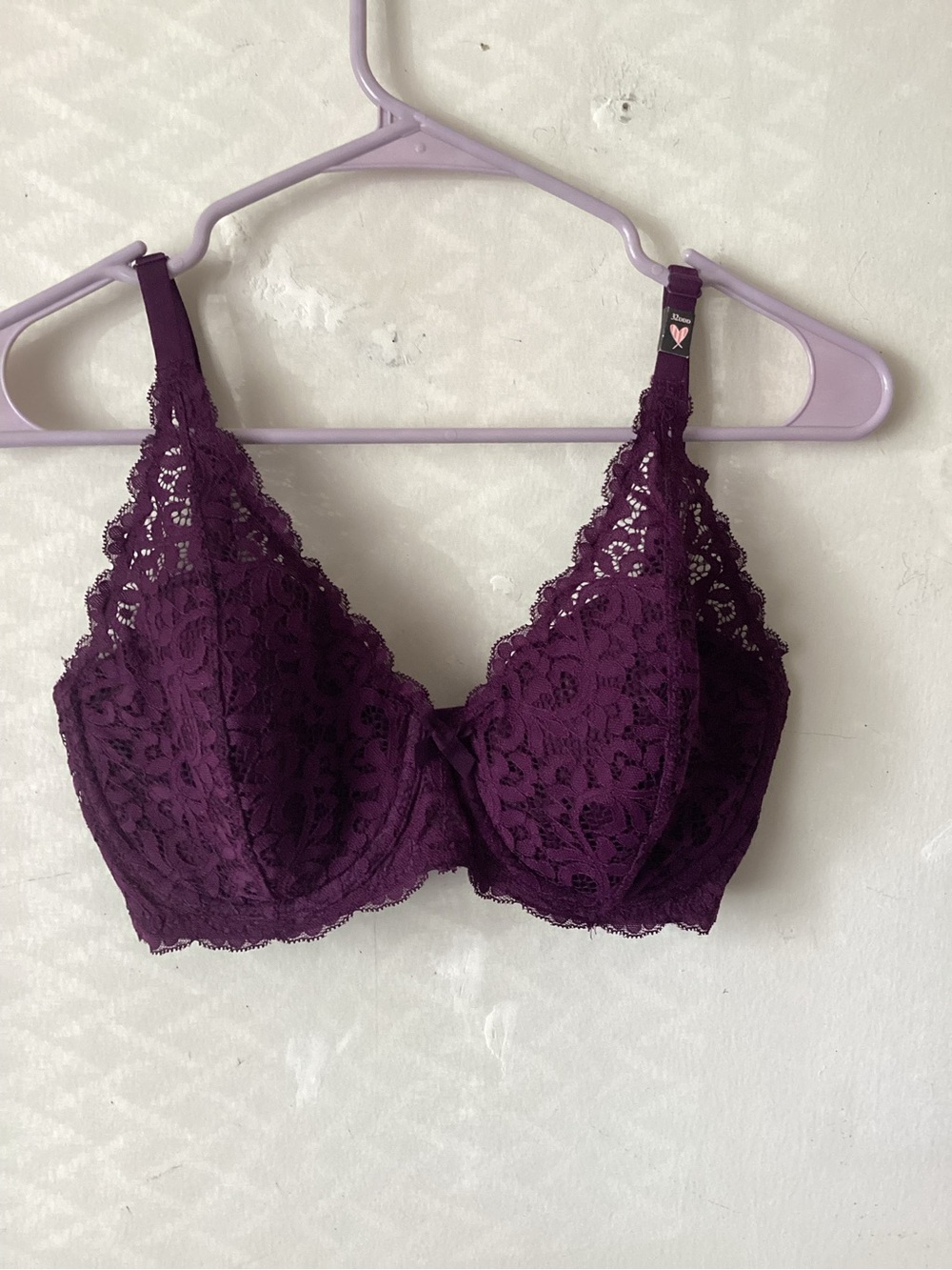 Victoria’s Secret Lace Underwire Bra in Deep Plum